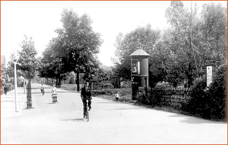 - Dubbeldamscheweg (Z) bij Korte Scheidingsweg, 1937 -